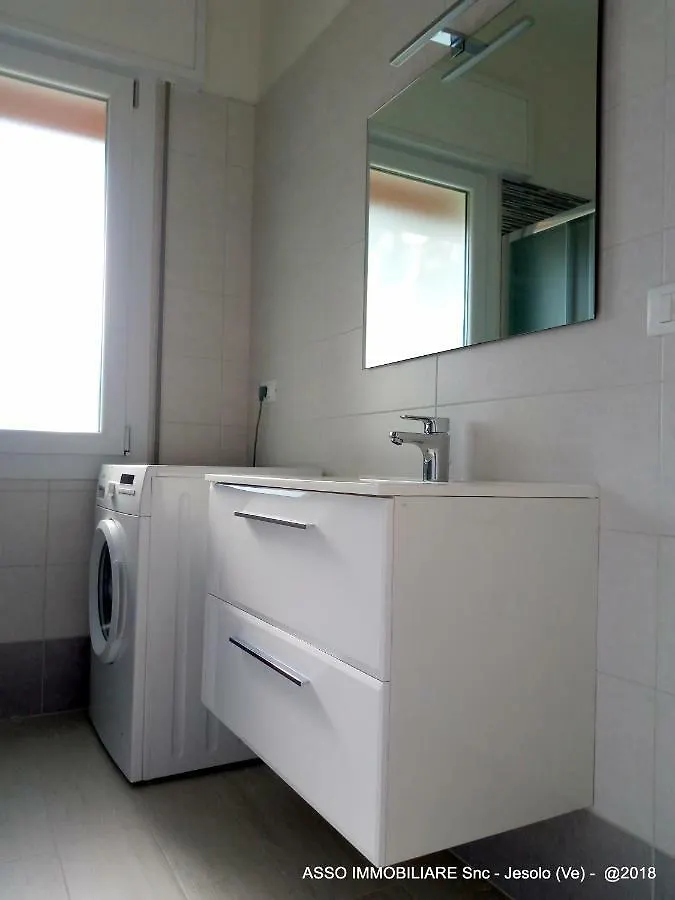 Villa Nicoletta & Elisa Lido di Jesolo Apartment